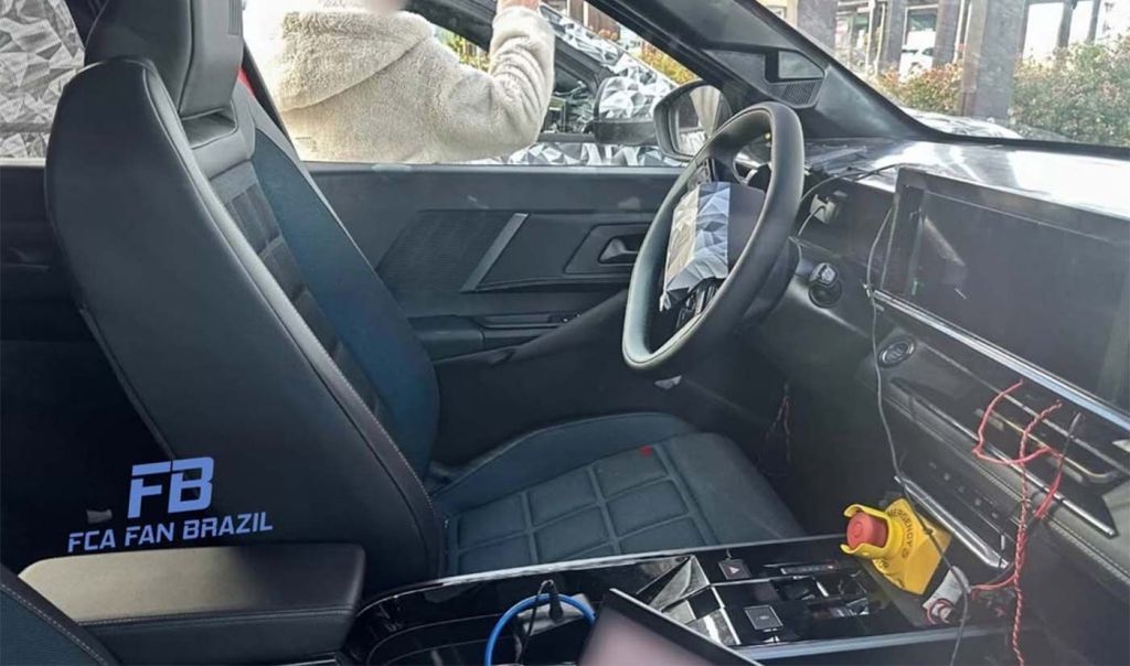 Fiat Fastback 2027 é flagrado na Europa e será fabricado no Brasil