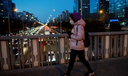 Fitch reduz projeção de crescimento global para este ano de 2,5% para 1,3%