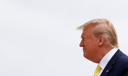Trump chama Fed de 'patético' e pressiona por corte mais agressivo nos juros