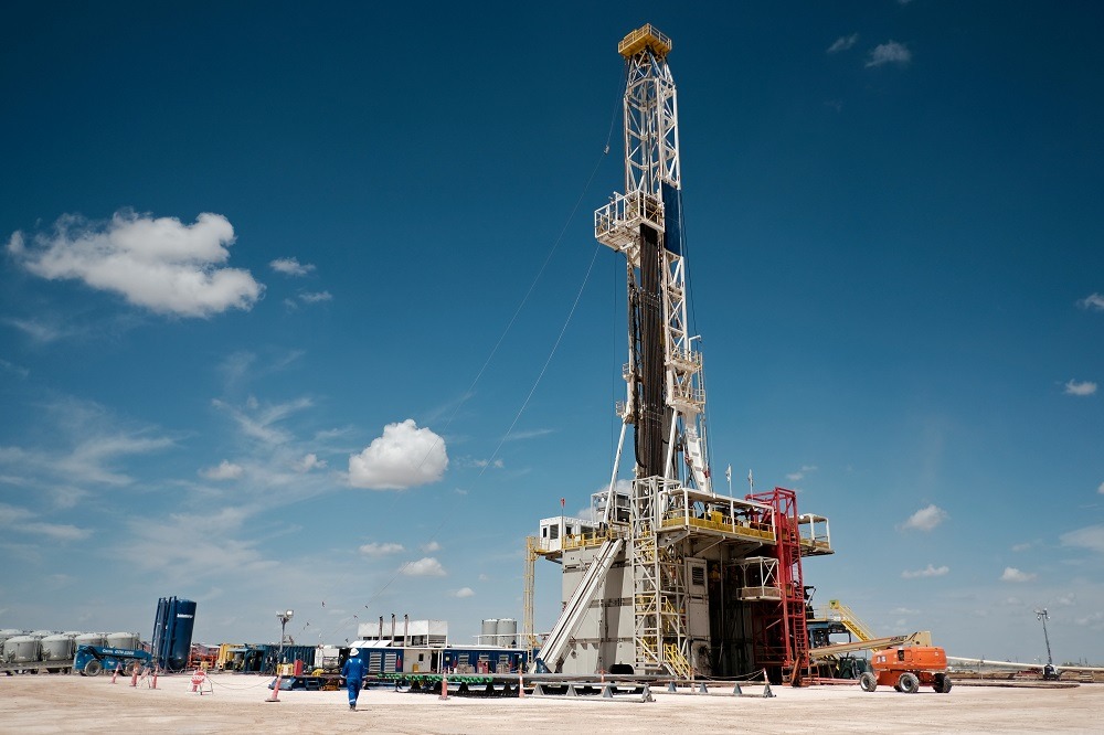 Sonda de petróleo na região de Midland, Texas (EUA)
