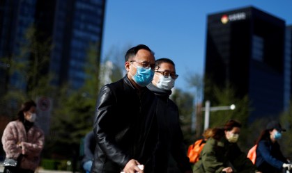Duas áreas do norte da China impõem bloqueios após novos casos de Covid-19