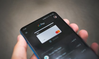 Pagamentos por aproximação chegam a 19 mi no mês e batem recorde, diz Mastercard