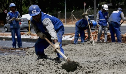 Venda de cimento no Brasil mantém crescimento em junho puxada por reformas