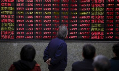 Ações da China fecham em queda com pressão do setor de consumo
