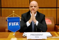 Fifa proíbe Rússia de usar hino, bandeira e sediar jogos