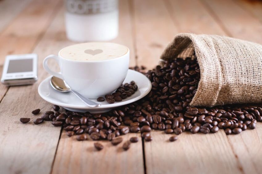Para que serve o café / Imagem: Unsplash/Mike Kenneally