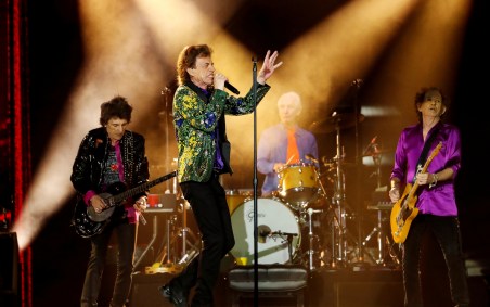 Banda Rolling Stones lança música perdida gravada em 1974