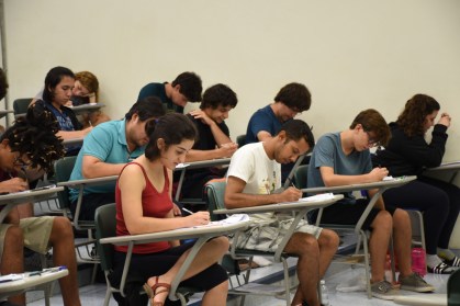 candidatos em sala de aula