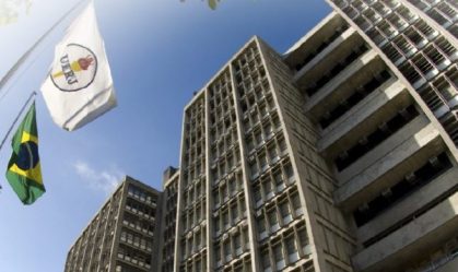 Universidade Estadual do Rio de Janeiro adia vestibular de 2021