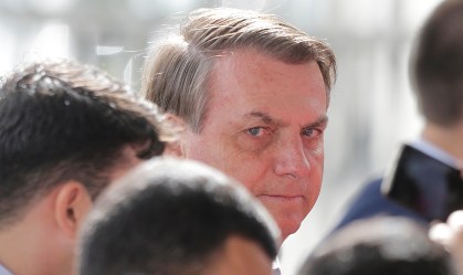 Bolsonaro: Não sou médico; pelo que ouvi outras gripes mataram mais