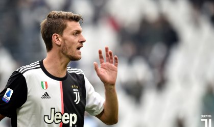 Rugani, da Juventus, é diagnosticado com coronavírus; time tem 4 brasileiros