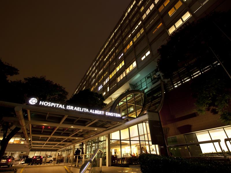 Fachada do hospital Albert Einstein no Morumbi, zona sul de São Paulo