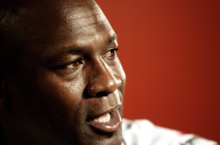 O jogador de basquete Michael Jordan