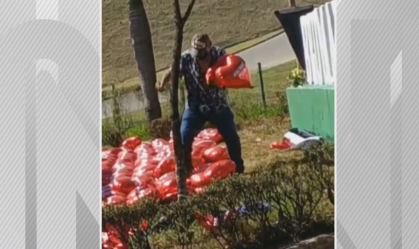 Homem destrói homenagem a vítimas do rompimento da barragem de Brumadinho