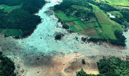 Após 5 meses, Corpo de Bombeiros retoma buscas por desaparecidos em Brumadinho