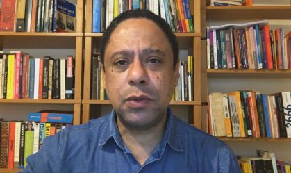 Nova versão de PL prevê punir com até 5 anos de prisão quem disseminar fake news