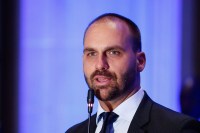 Inquérito contra Eduardo Bolsonaro: veja o que cada lado diz sobre o caso