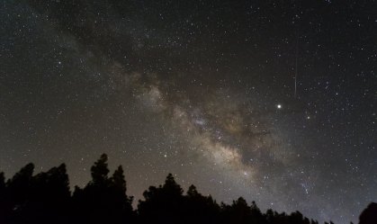 Chuva de meteoros Delta Aquáridas capturado nas Ilhas Canárias