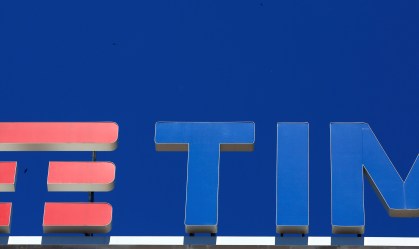 TIM tem lucro 24% menor no 2º tri, a R$ 260 mi, propõe reorganização societária