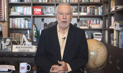 Liberdade de Opinião: Alexandre Garcia analisa discursos de Bolsonaro e Mourão