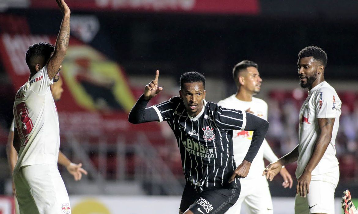 Red Bull Bragantino eliminado pelo Corinthians