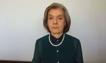 'Transformação se impõe, não é mais uma opção', diz ministra Cármen Lúcia