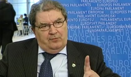 Ganhador do Nobel da Paz John Hume morre aos 83 anos