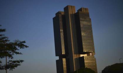 BC prorroga alíquota de 17% no compulsório, que passará para 20% em abril