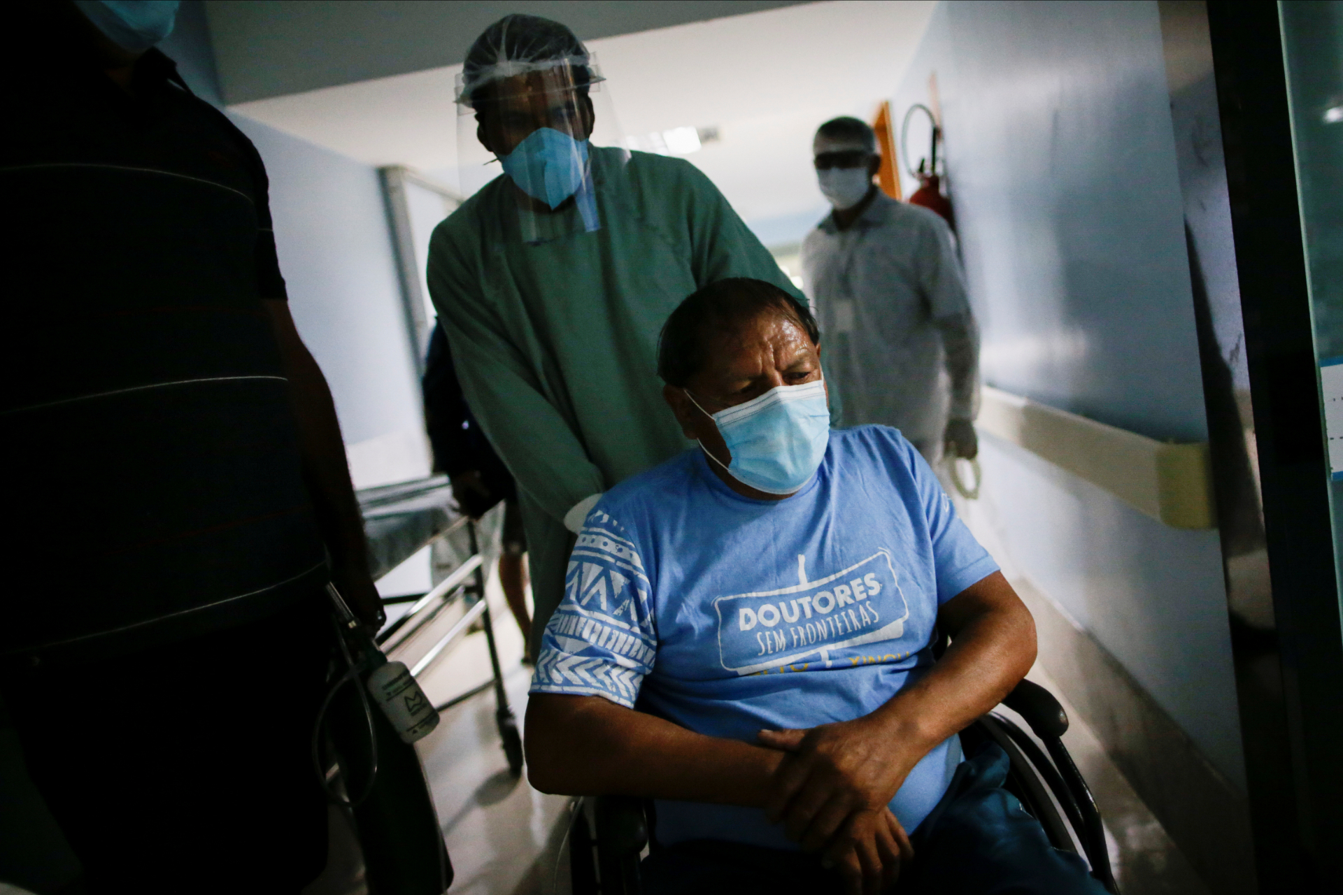 Cacique Aritana Yawalapiti estava internado em hospital em Goiânia