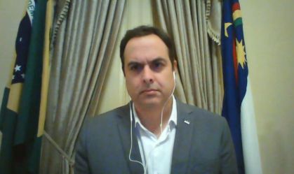 'Por enquanto está tudo suspenso', diz governador do Pernambuco sobre festas