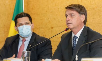 Após 2º apagão, Bolsonaro se encontra com Alcolumbre e avalia liberação de FGTS