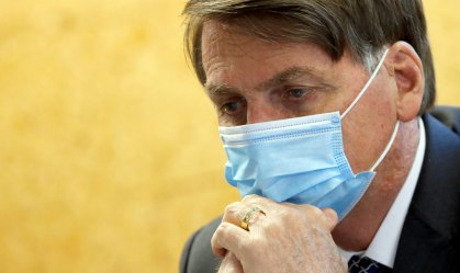 Bolsonaro sanciona com vetos regras para flexibilizar licitações na pandemia