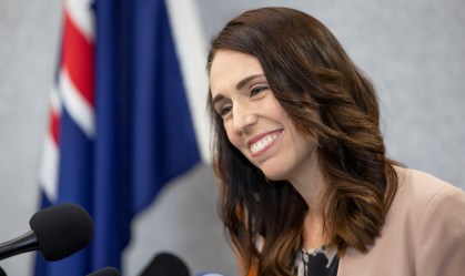 Governo de Jacinda Ardern deu exemplos positivos ao mundo; entenda