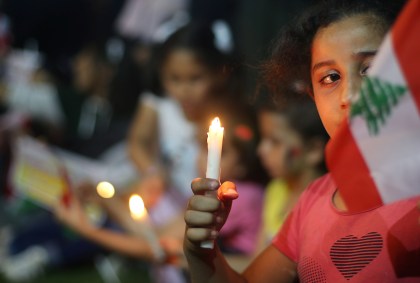 Líbano vive luto por vítimas de explosão