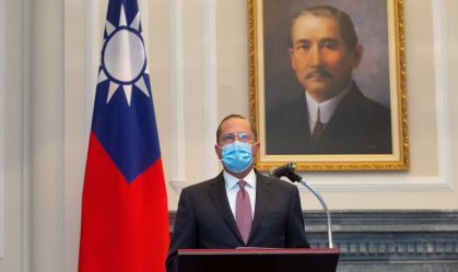 A secretário dos EUA, chanceler diz que China quer tornar Taiwan nova Hong Kong