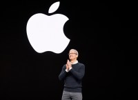 Apple prevê vendas de iPhone acima do esperado por Wall Street