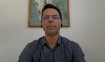 RJ: 30% dos lugares em praias serão reservados via celular, diz superintendente