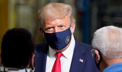 Campanha de Trump adia todos os eventos após diagnóstico de Covid-19