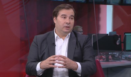 'Redes sociais contaminam todo o ambiente', diz Maia sobre relação com Planalto