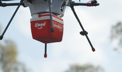 iFood: entrega por drone vai estrear no Brasil em novembro, diz CFO