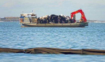Ilhas Maurício impedem navio de cruzeiro de atracar alegando risco à saúde