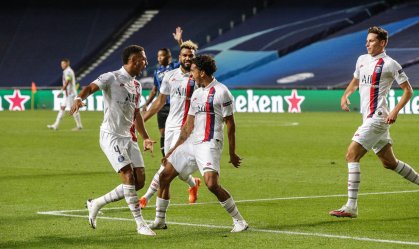 PSG vira sobre a Atalanta no final e avança para semi da Liga dos Campeões
