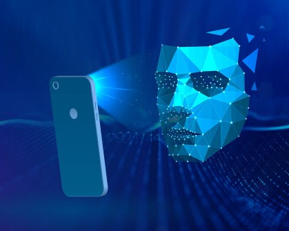 Celular reconhecendo rosto humano