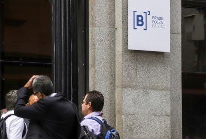 Tendência é que o Ibovespa continue subindo, diz estrategista
