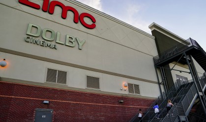 Maior rede de cinemas do mundo reabrirá salas nos EUA com ingressos a US$ 0,15