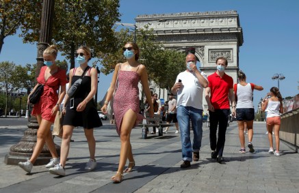 Pandemia do novo coronavírus evoluiu nas cidades de Paris e Marselha