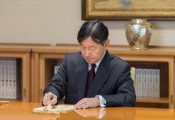 Imperador Naruhito expressa ‘profundo remorso’ pelo passado de guerra do Japão