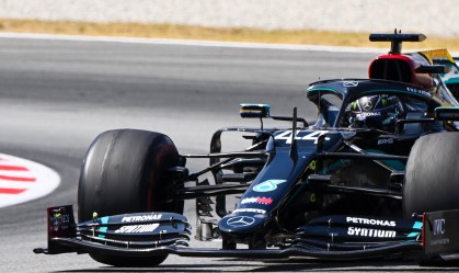 Hamilton vence GP da Espanha e se torna recordista de pódios da F1