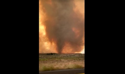 Raro tornado de fogo se forma próximo a incêndio na Califórnia