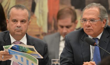 Após mal-estar, Marinho diz que 'reunião teve intuito de reforçar austeridade'